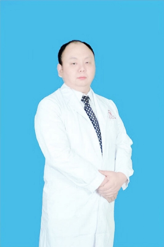 小村医的第一张照片--郑州认干亲服务网