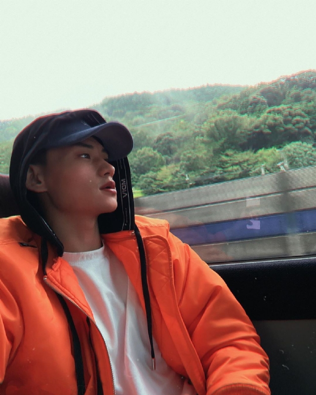 胡强很孤单的第二张照片--郑州认干亲服务网