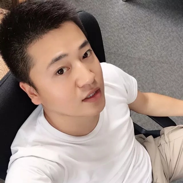 稻草人的第一张照片--郑州认干亲服务网