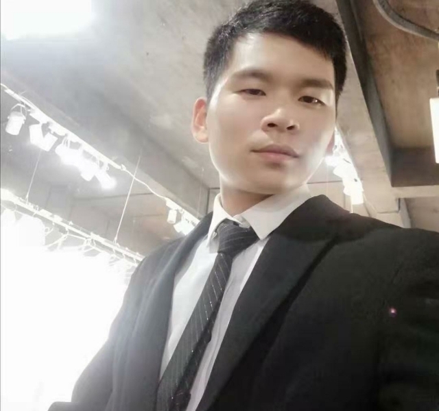 凌晨三点三分的第二张照片--郑州认干亲服务网