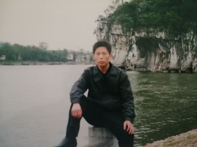 庸人自扰的第一张照片--郑州认干亲服务网